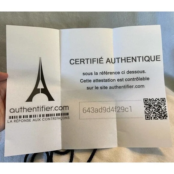 Authentic Vintage Lanvin Clutch with COA - Picture 9 of 9